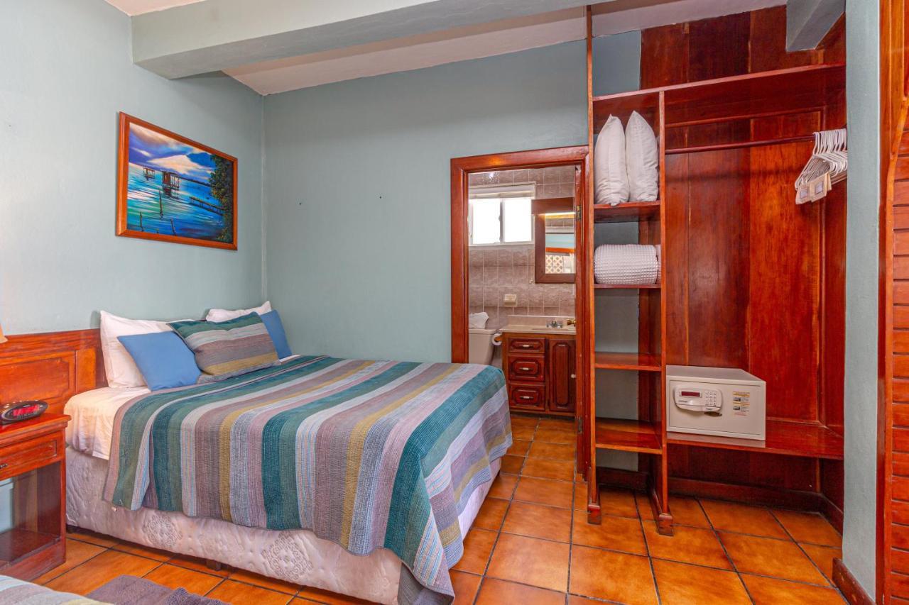 Blue Tang Inn San Pedro  Luaran gambar